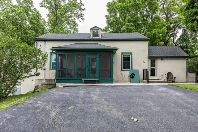 Additional image 2 of 34 BALDWIN St