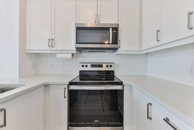 Additional image 18 of 460 Dundas St Unit 705