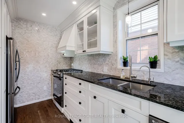 Additional image 12 of 100 Kensington Ave