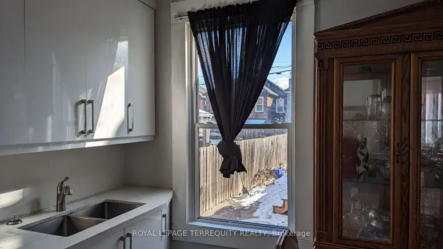 Additional image 22 of 24 Cheever St