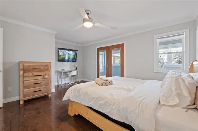 Additional image 32 of 870 BEACH Blvd