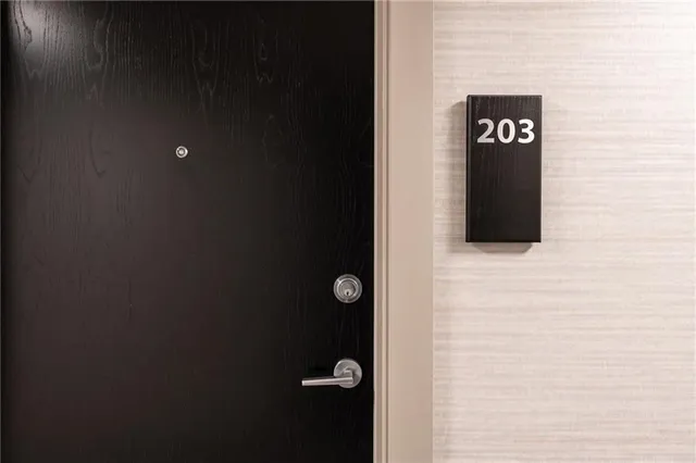 Additional image 6 of 2750 KING St Unit 203