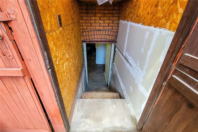 Additional image 33 of 56 ARTHUR Ave