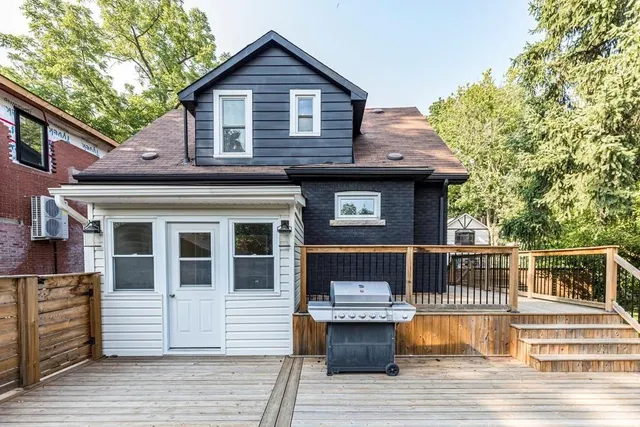 Additional image 39 of 116 VICTORIA St