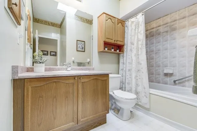 Additional image 16 of 192 SILVERBIRCH Blvd