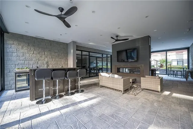 Additional image 34 of 1 Redfern Ave Unit 310