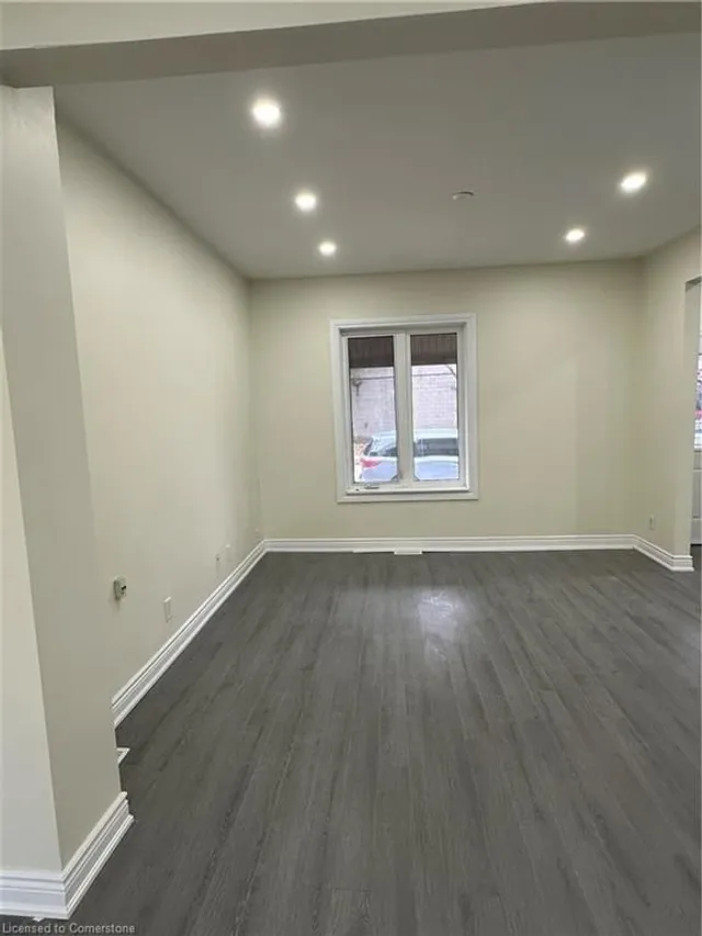 Additional image 23 of 57 Beach Rd