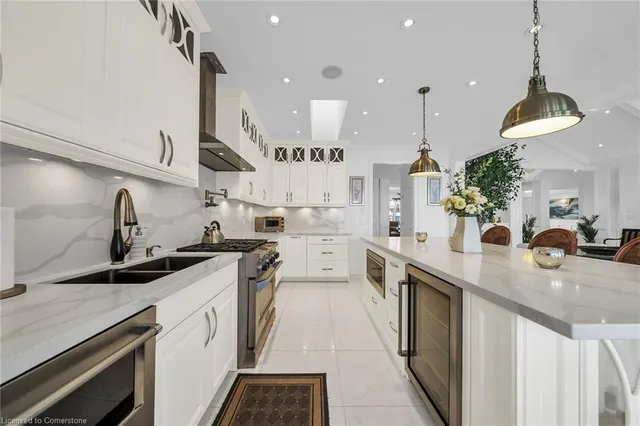 Additional image 21 of 94 Seabreeze Cres