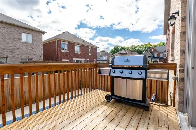 Additional image 43 of 39 AVANTI Cres