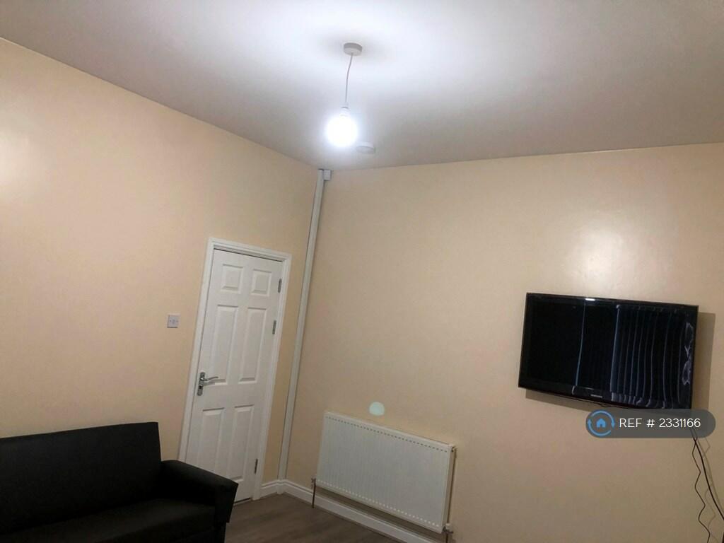 Additional image 5 of Holyhead Rd, Birmingham, B21