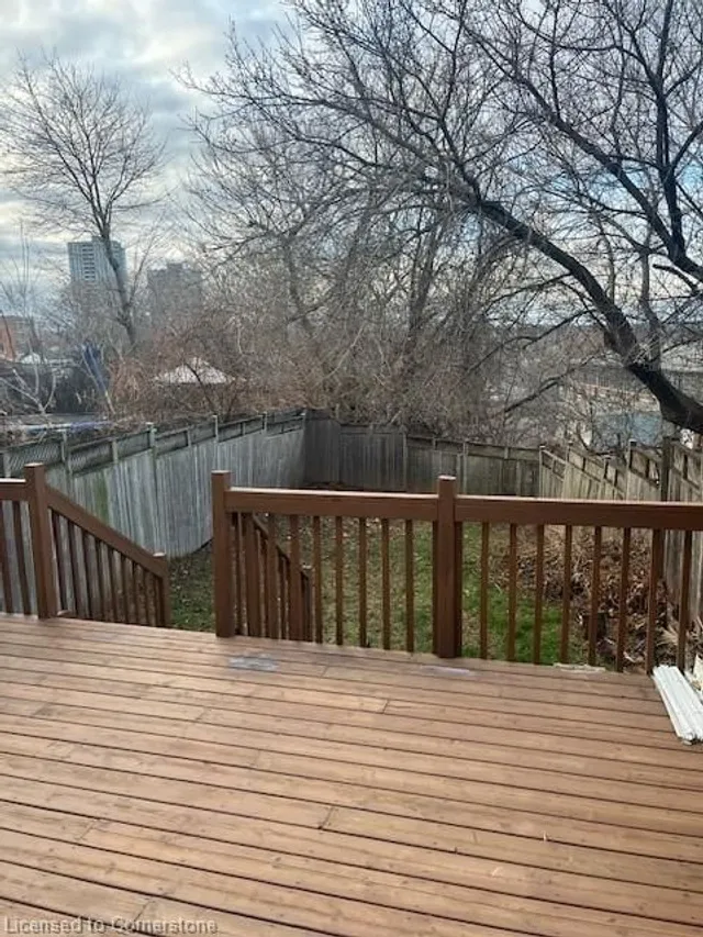 Additional image 6 of 201 Bay St