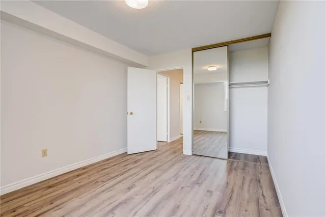 Additional image 21 of 500 GREEN Rd Unit 903