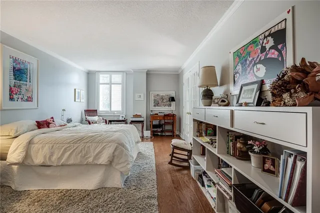 Additional image 37 of 150 WILSON St Unit PH2