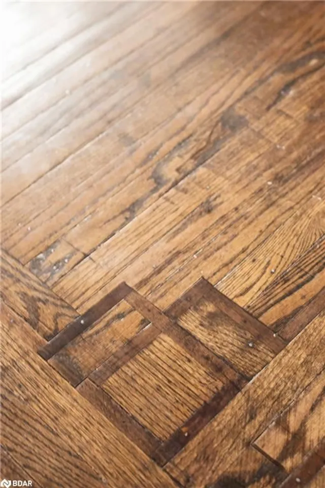 Additional image 19 of 109 Fairleigh Ave