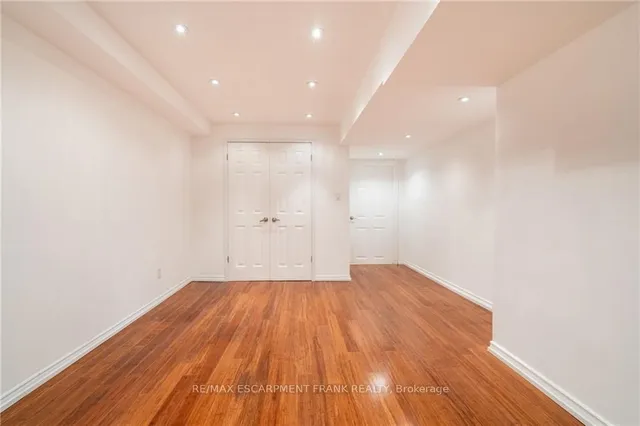 Additional image 5 of 50 Grovetree Tr