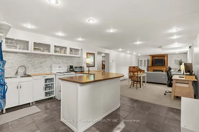 Additional image 34 of 578 MILLGROVE SIDE Rd