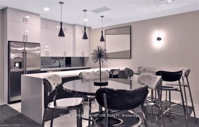 Additional image 21 of 112 King St Unit 608