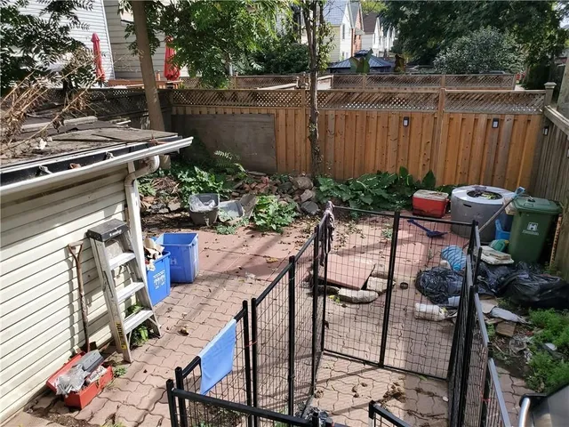 Additional image 13 of 54 DOUGLAS Ave