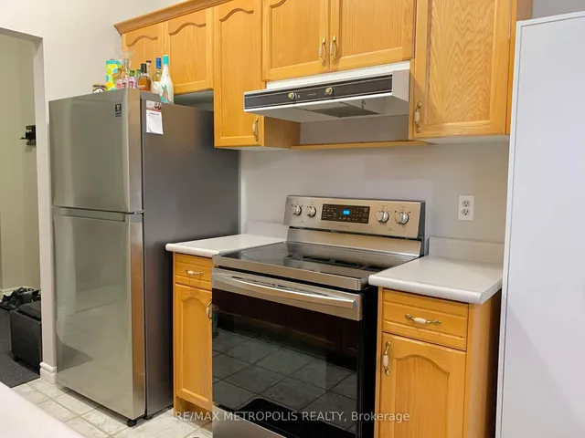 Additional image 6 of 262 Dundas St Unit 210