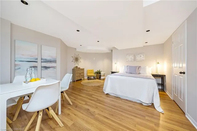 Additional image 39 of 110 Pentland Rd