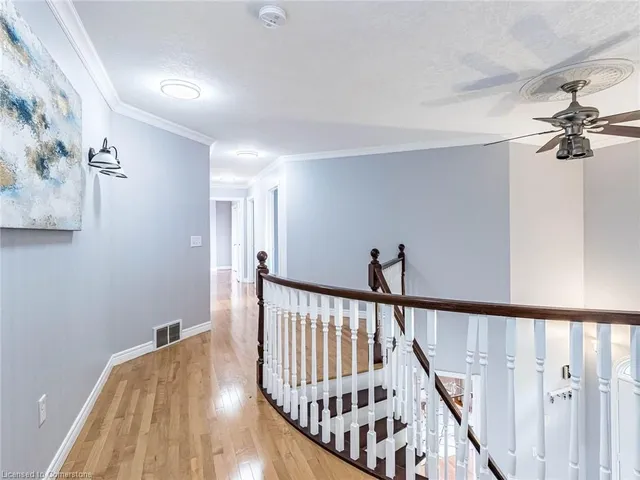 Additional image 30 of 891 8 Hwy