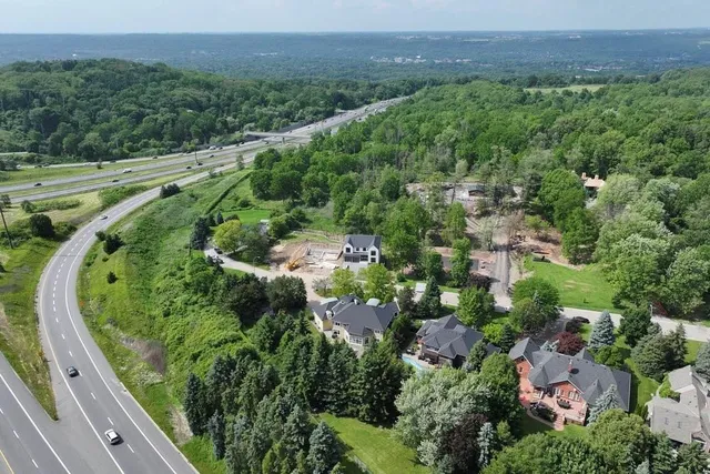 Additional image 50 of 950 OLD MOHAWK Rd