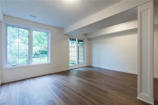 Additional image 30 of 100 BEDDOE Dr Unit 92