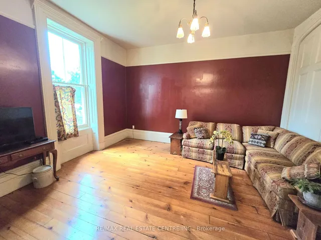 Additional image 5 of 340 Dundas St