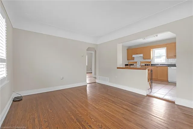 Additional image 8 of 245 Cedardale Ave