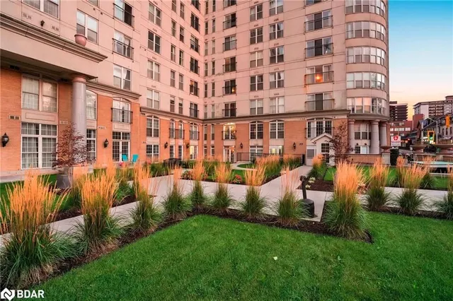 Additional image 24 of 135 James Street South St Unit 612