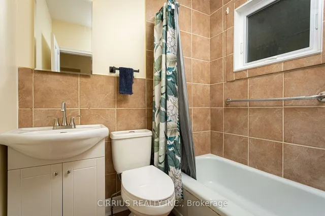 Additional image 20 of 48 East 18th St