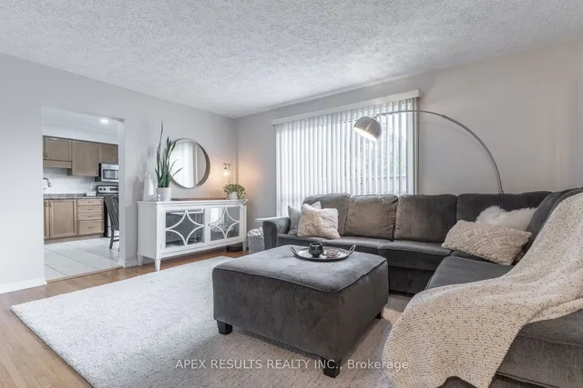 Additional image 25 of 23 Woodman Dr Unit 3