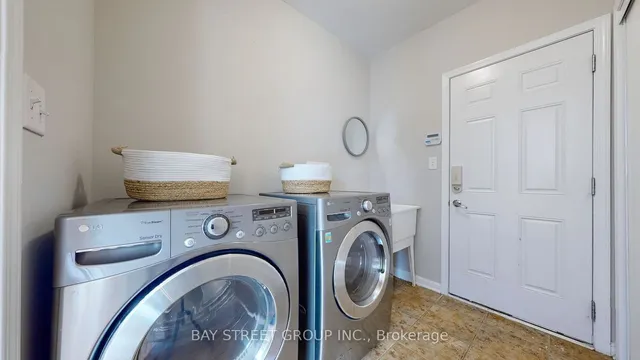 Additional image 16 of 76 Roelfson Dr