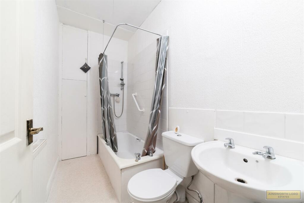 Additional image 10 of Laurel Avenue, Darwen