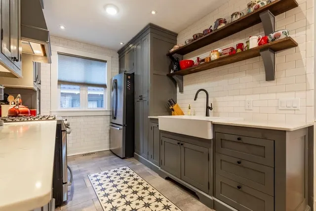 Additional image 23 of 952 MONTCLAIR Ave