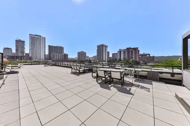 Additional image 28 of 15 QUEEN St Unit 1503