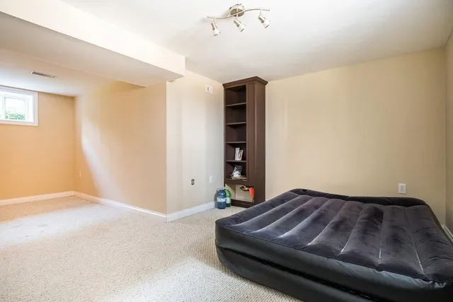 Additional image 29 of 34 NORWOOD Rd