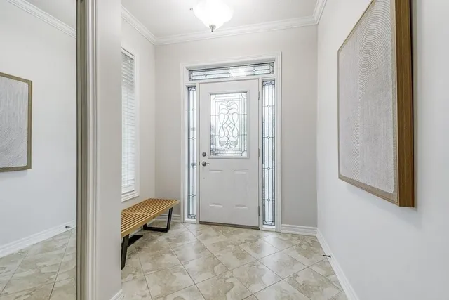 Additional image 3 of 4 TRUEDELL Cir