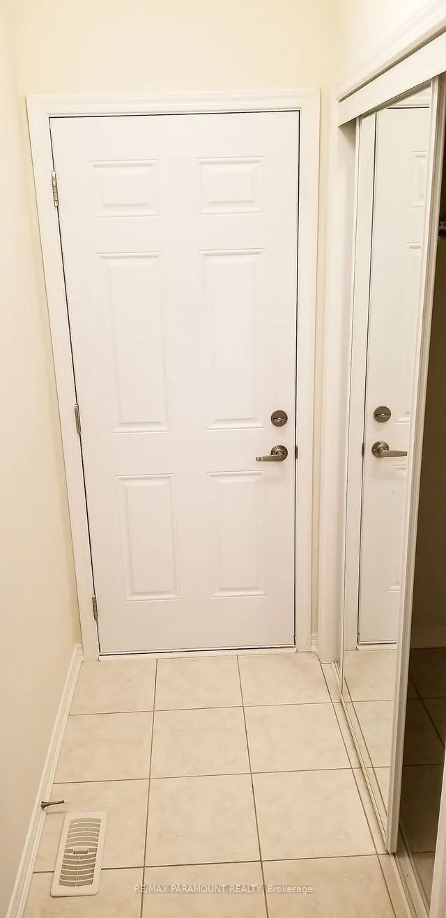 Additional image 14 of 31 July Ave