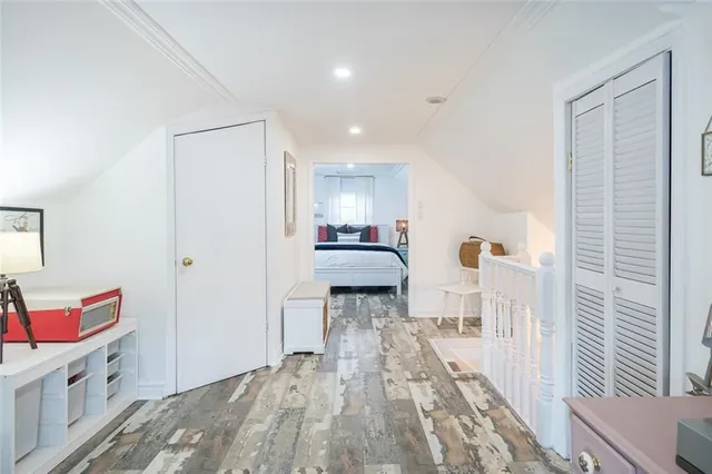 Additional image 35 of 78 GAGE Ave