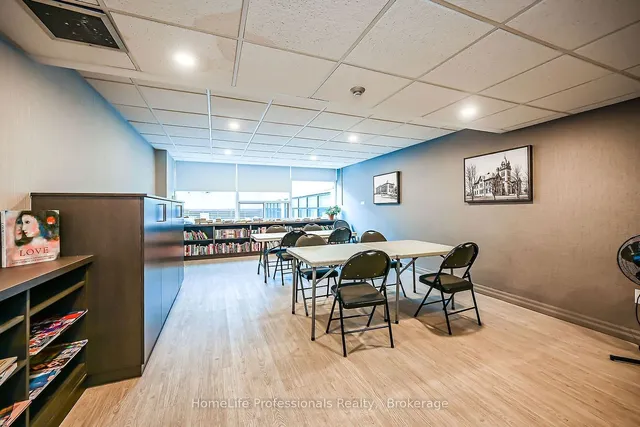 Additional image 36 of 120 Duke St Unit 704