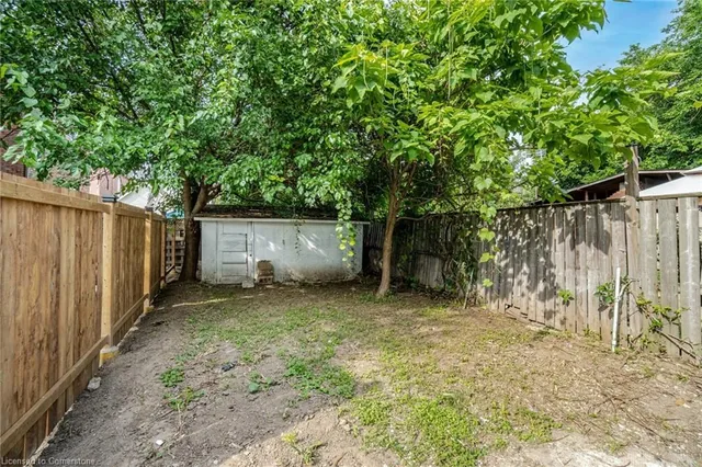 Additional image 50 of 683 Wilson St