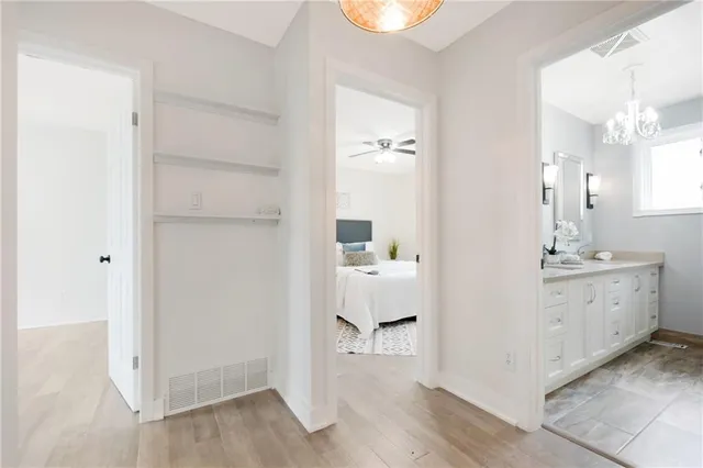 Additional image 16 of 8 CAMELOT Dr