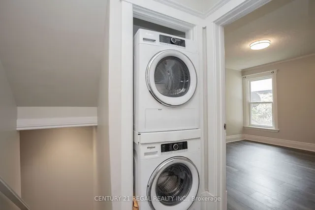 Additional image 22 of 112 Maplewood Ave