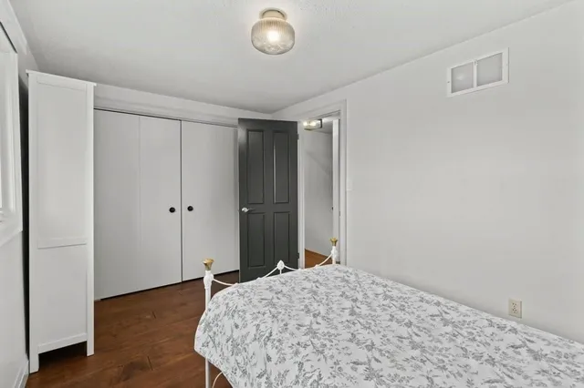 Additional image 28 of 851 WESTOVER Rd