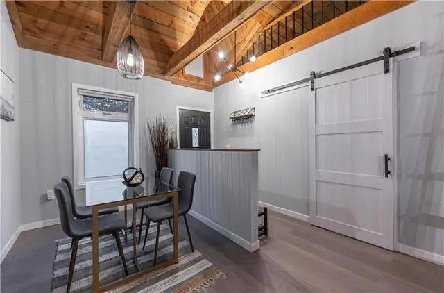 Additional image 6 of 329 MAIN St