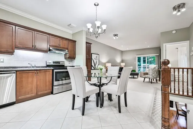 Additional image 31 of 40 GROVETREE Trail