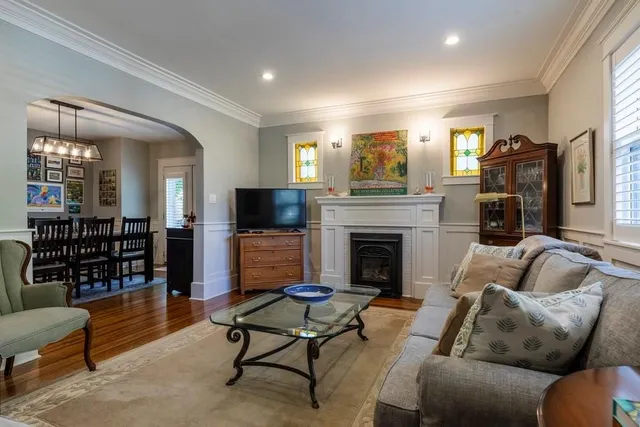 Additional image 18 of 952 MONTCLAIR Ave