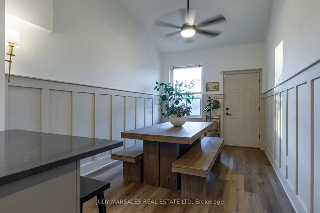 Additional image 17 of 185 Emerald St Unit 1/2