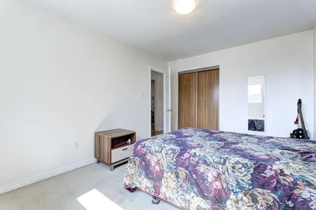 Additional image 21 of 591 TEMPLEMEAD Dr